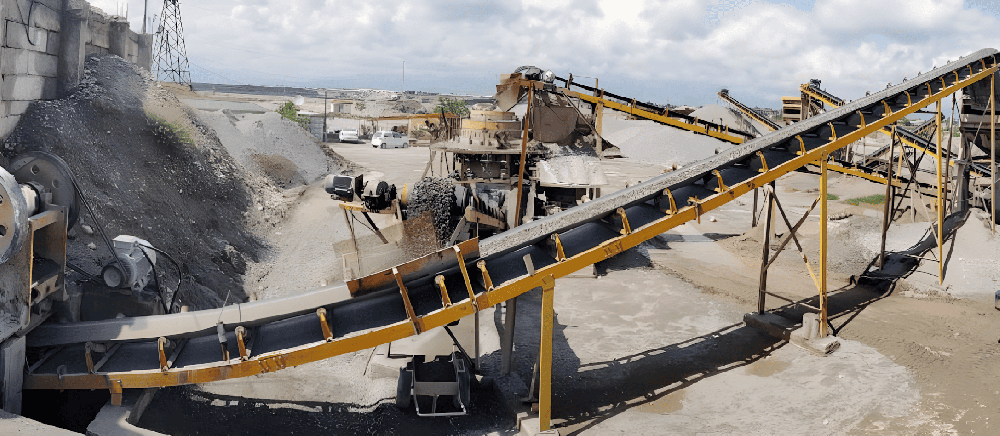 Proyek Pemecahan Granit 200 TPH di Arab Saudi - Saudi Arabia · Middle East Studi Kasus Pabrik Pemecah Batu