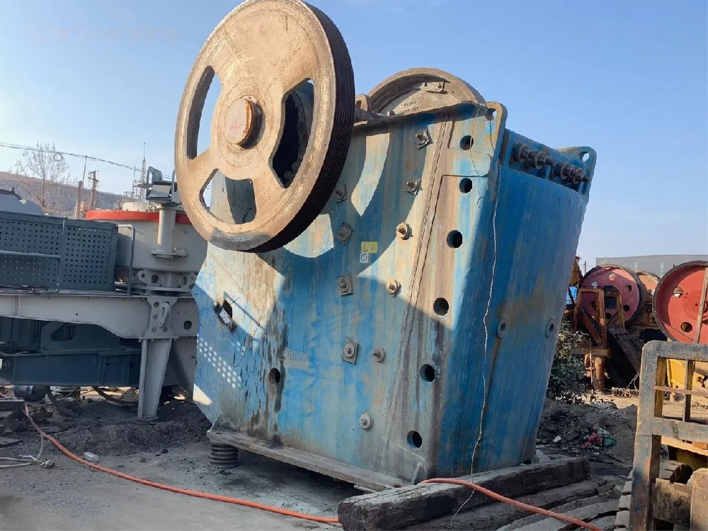 jaw crusher Sandvik CJ613 - Mesin Pemecah Batu | CFTC