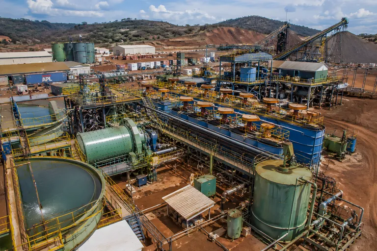 Proyek Flotasi Bijih Tembaga Sulfida di Zambia - Copperbelt Province, Zambia Studi Kasus Pabrik Pemecah Batu