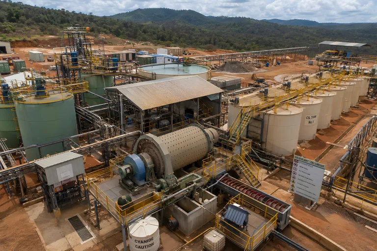 Proyek Carbon-in-Leach (CIL) Emas Batuan Keras Ghana - Western Region, Ghana Studi Kasus Pabrik Pemecah Batu